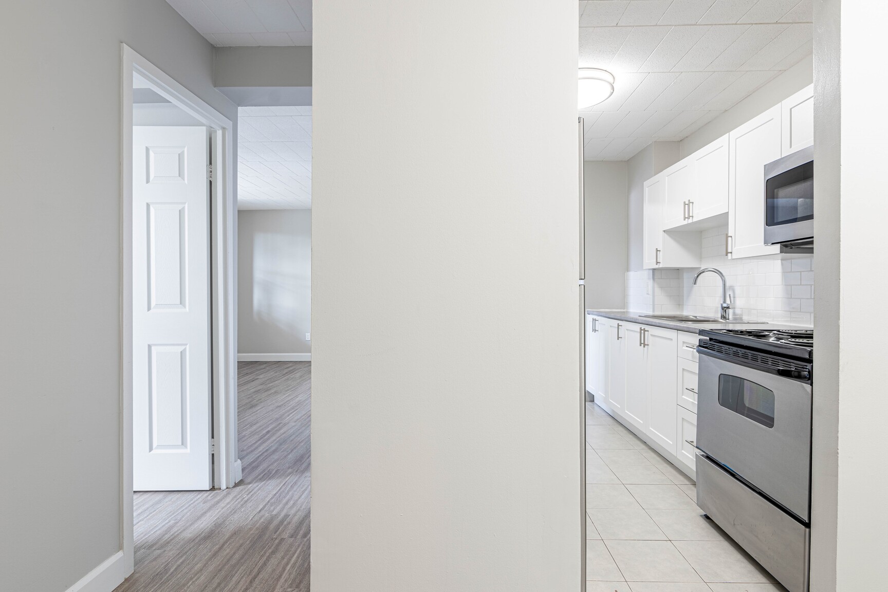The Graham Bell Apartments - Photo 9