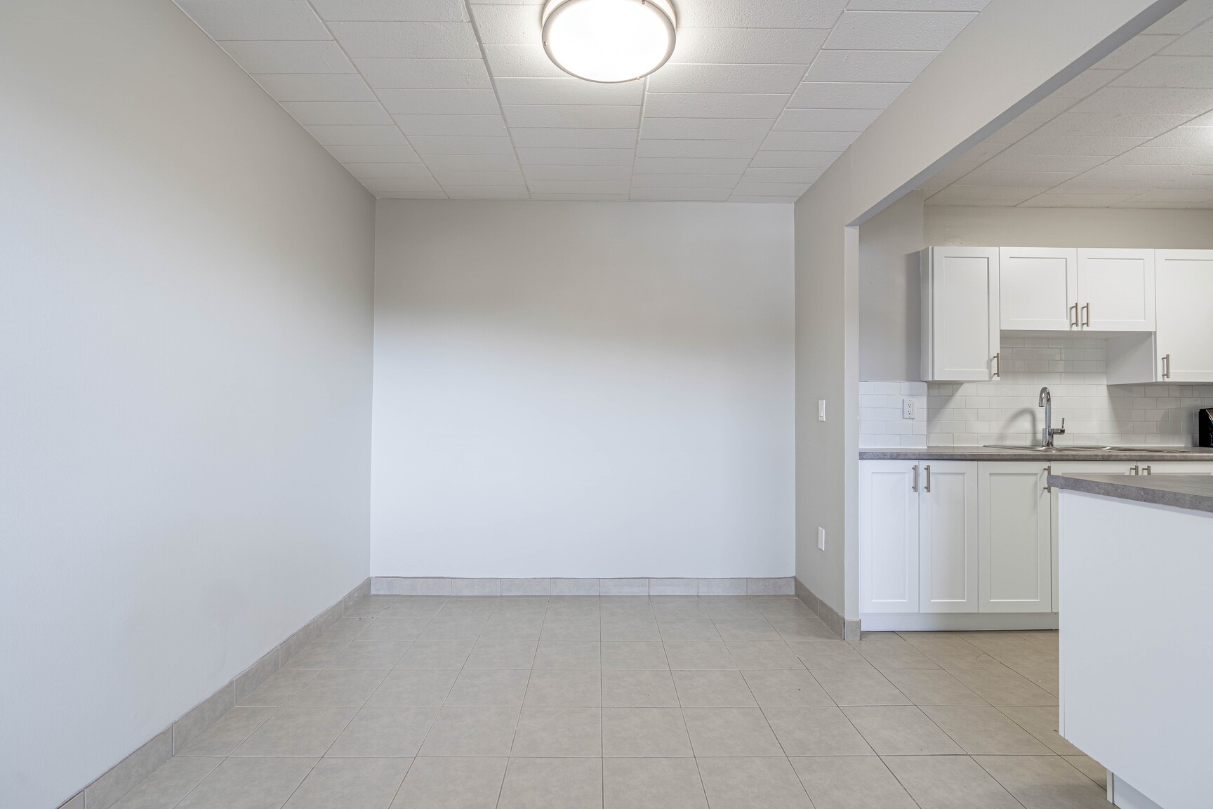 The Graham Bell Apartments - Photo 11