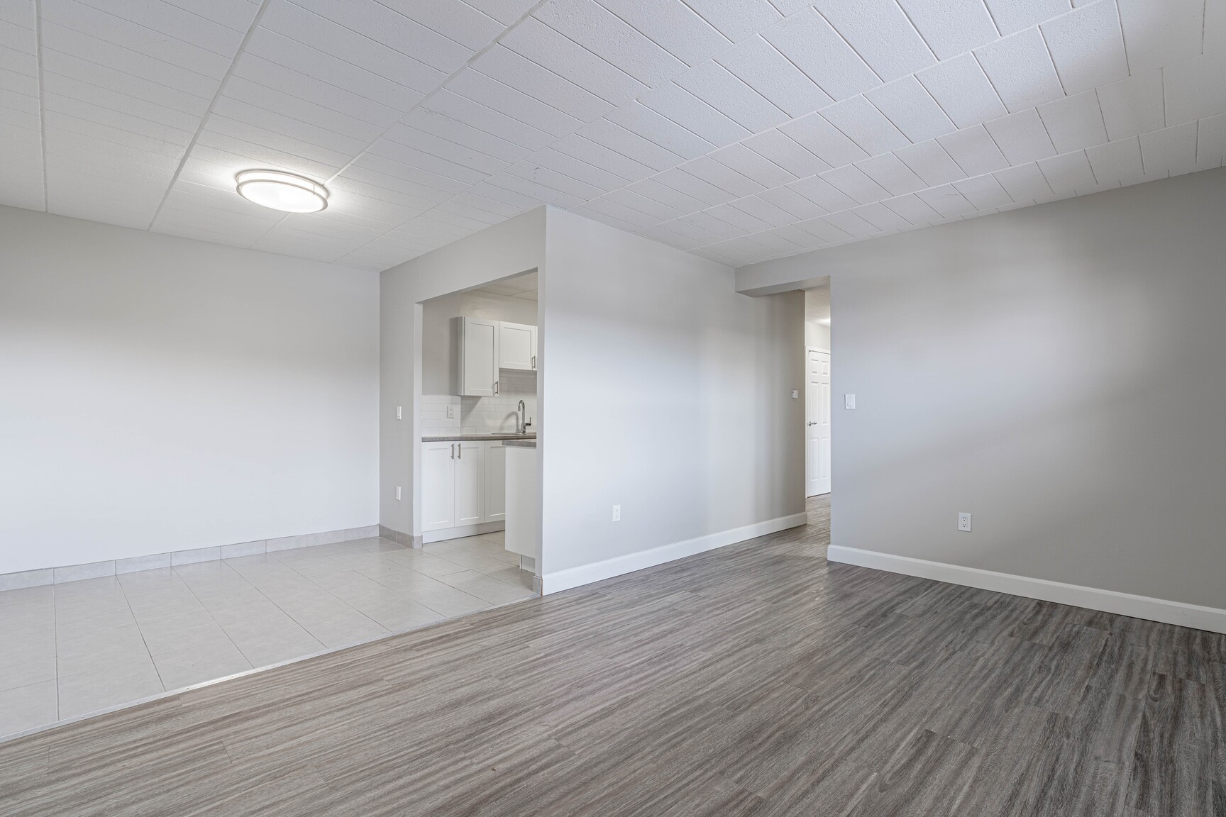The Graham Bell Apartments - Photo 15
