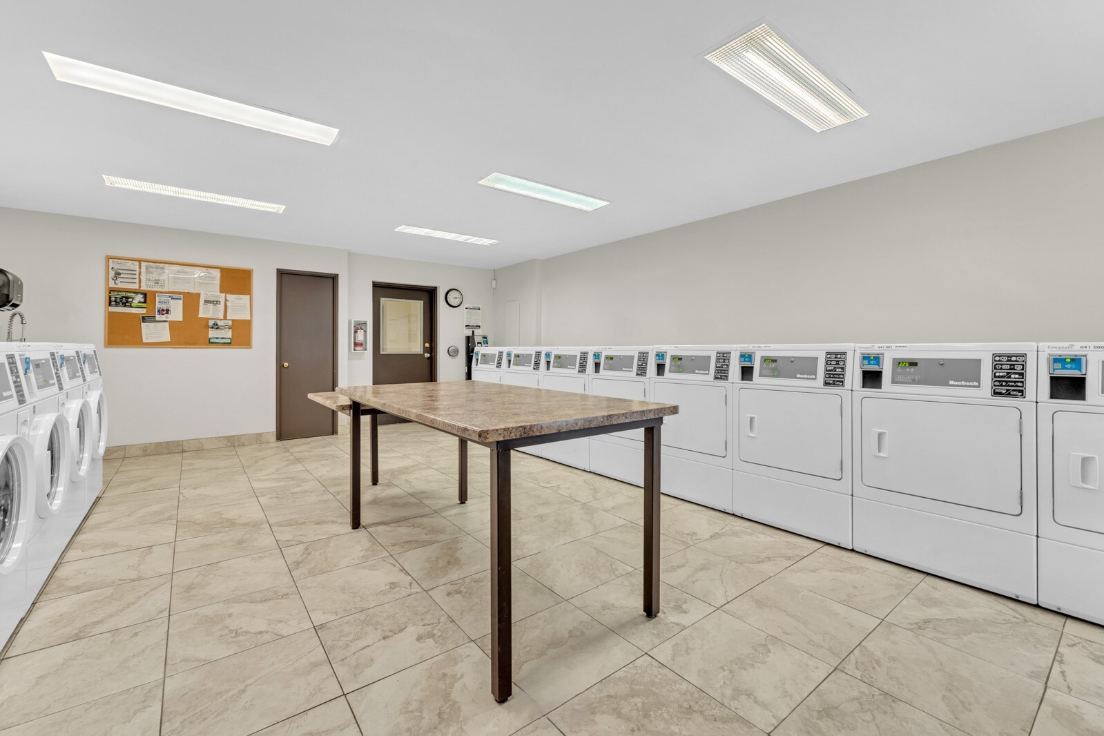 Village on the River Apartments - Photo 18