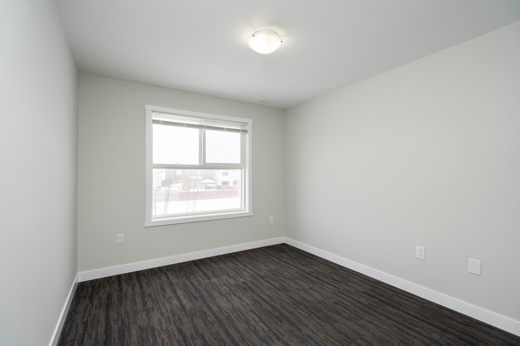 Waterford Village Apartments - Photo 13