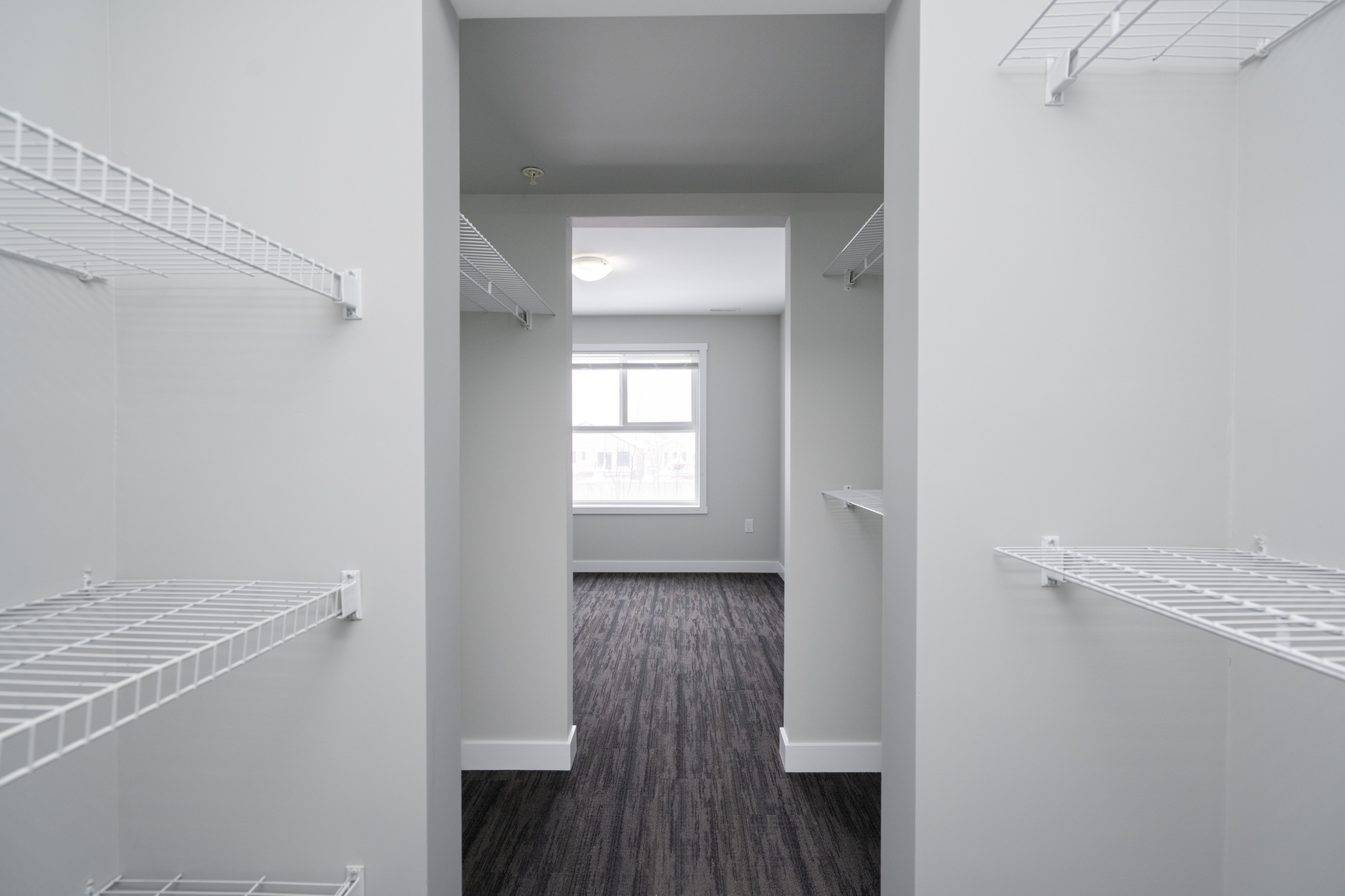 Waterford Village Apartments - Photo 17