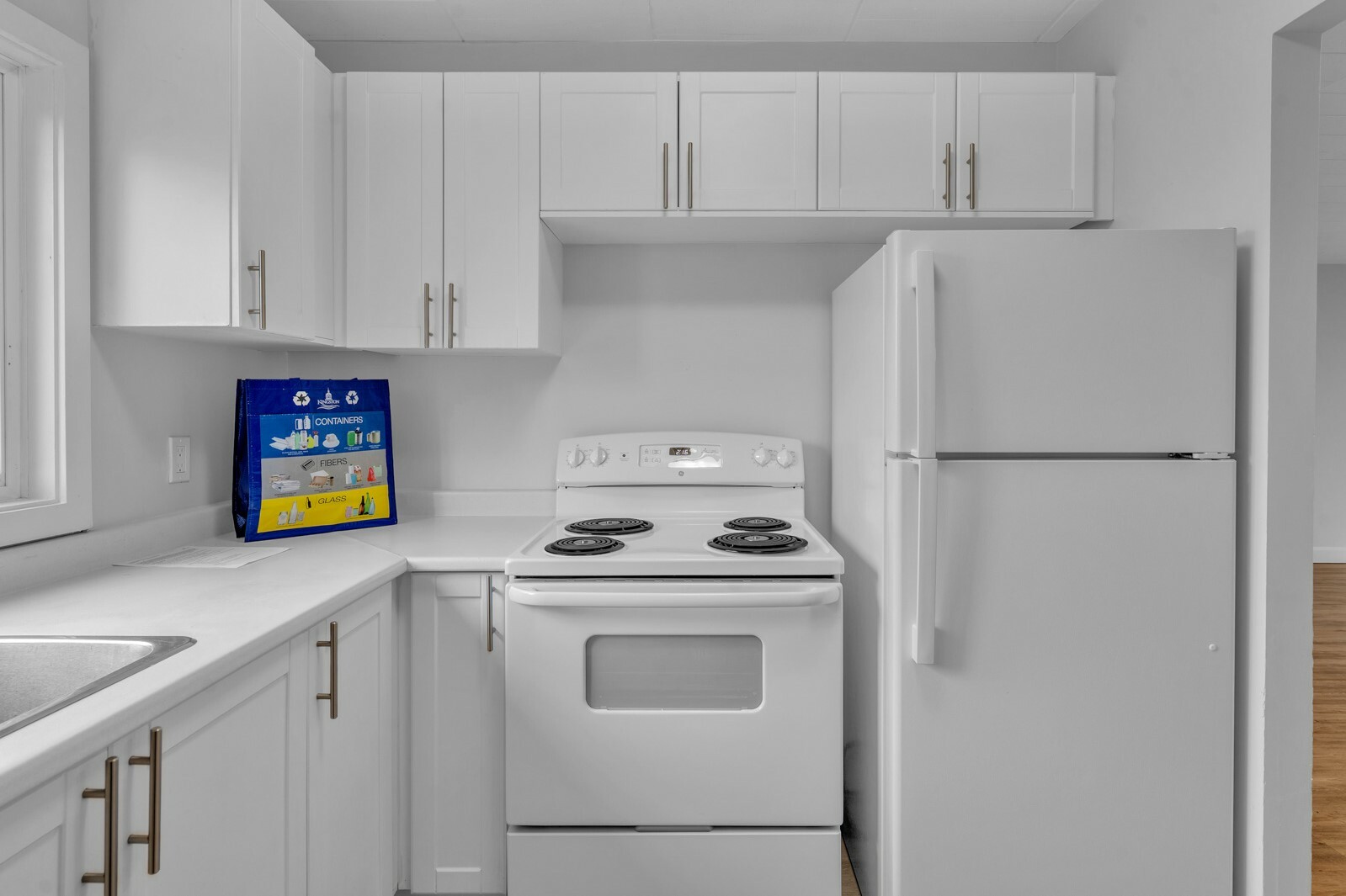Village Towers Apartments - Photo 6