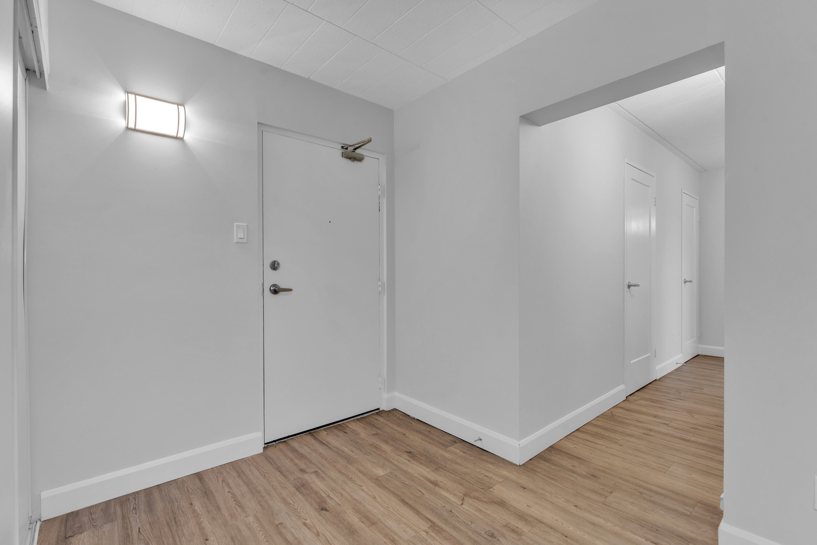 Village Towers Apartments - Photo 10