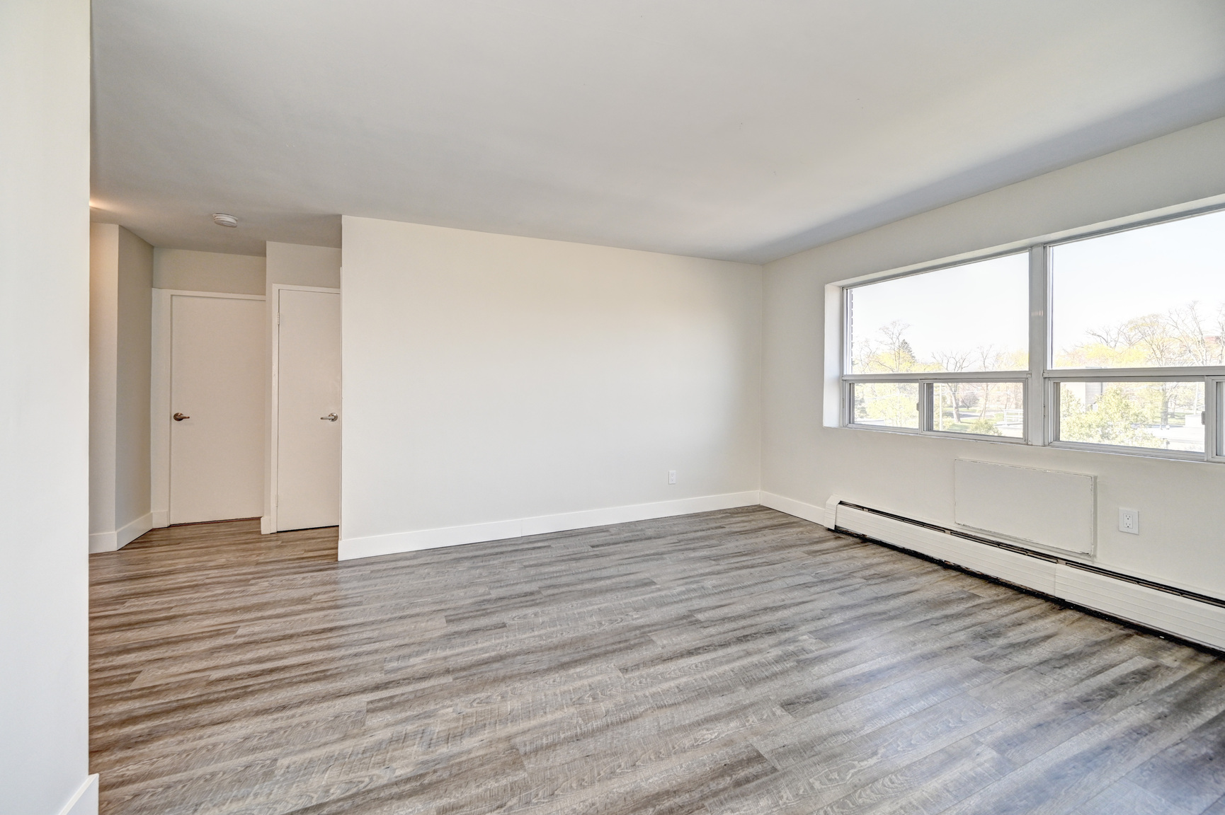 Parkdale Tower Apartments - Photo 11