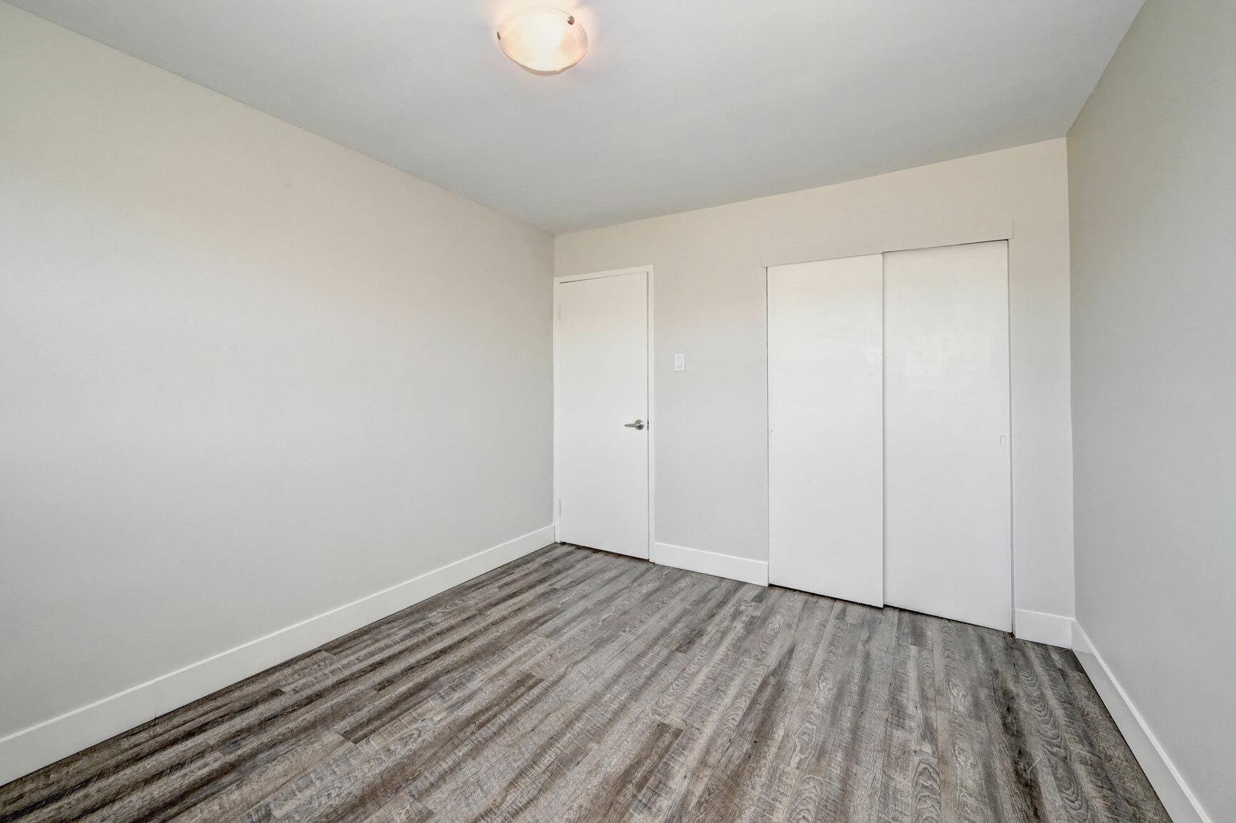 Parkdale Tower Apartments - Photo 16