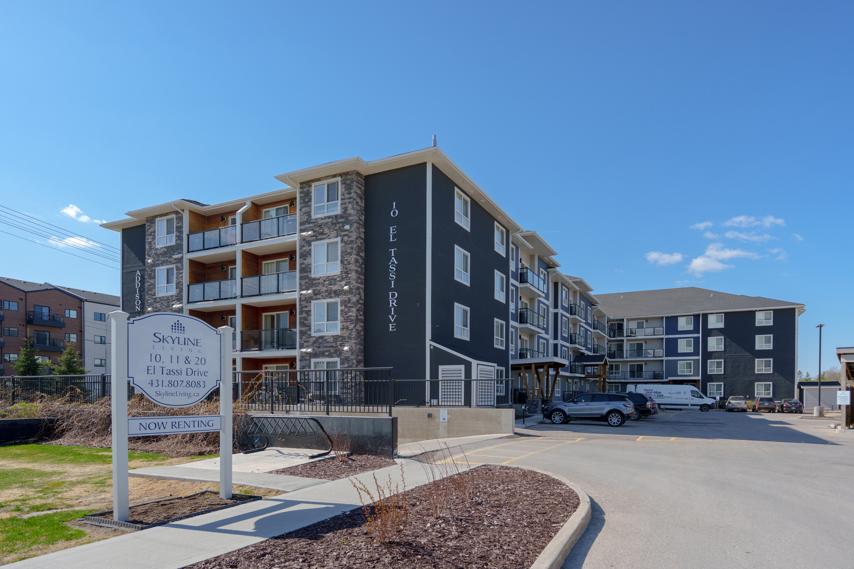 Addison Square Apartments - Photo 4