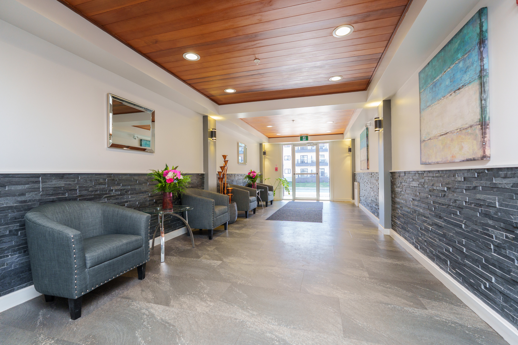 Addison Square Apartments - Photo 6