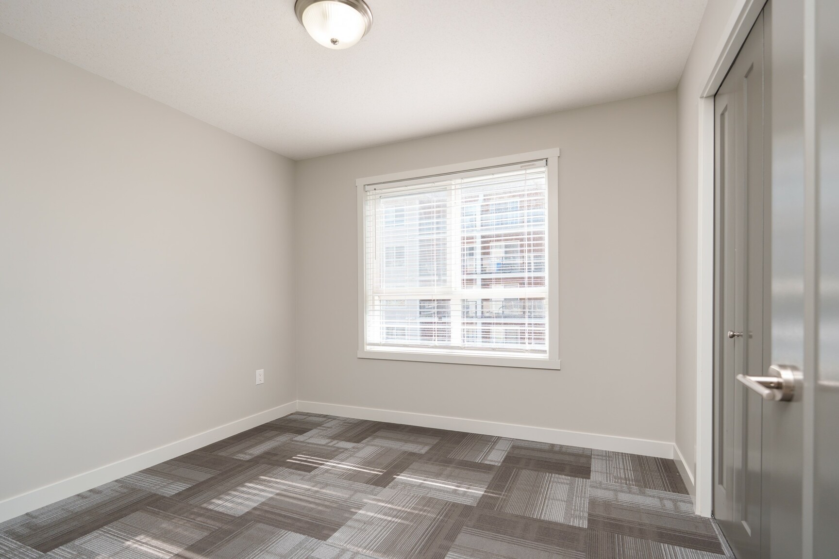 Addison Square Apartments - Photo 23