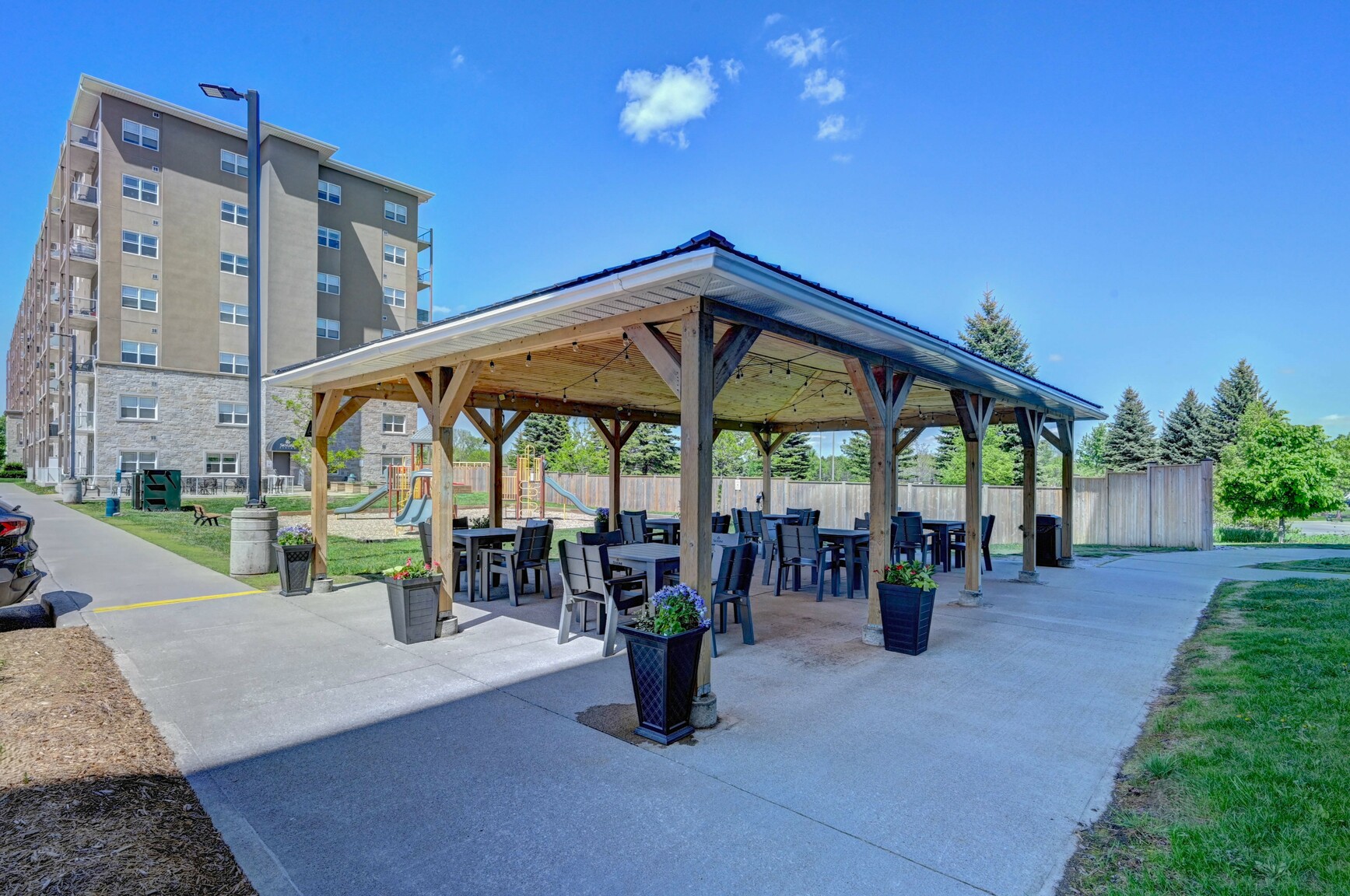 Harris Place Apartments - Photo 35