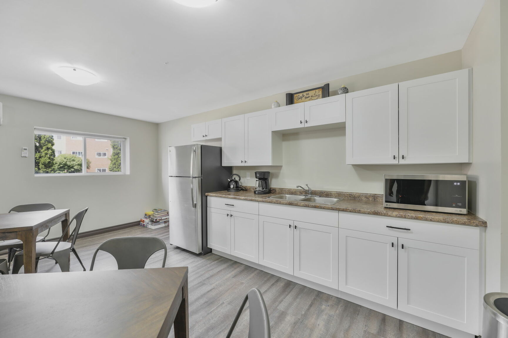Huron Village Apartments - Photo 19