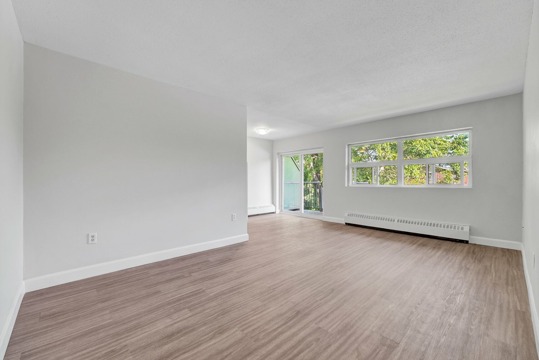 Huron Gardens Apartments - Photo 4