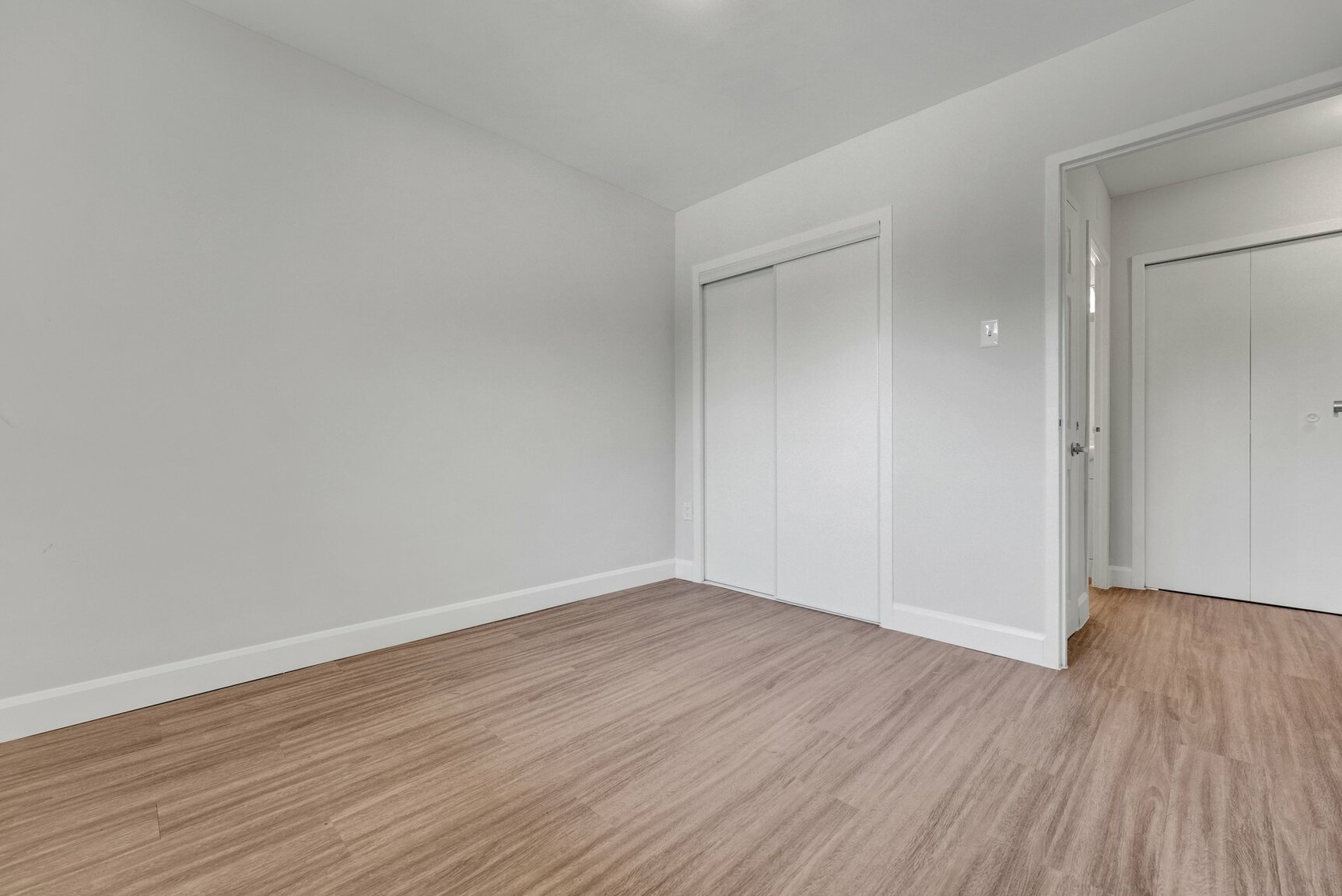 Huron Gardens Apartments - Photo 12
