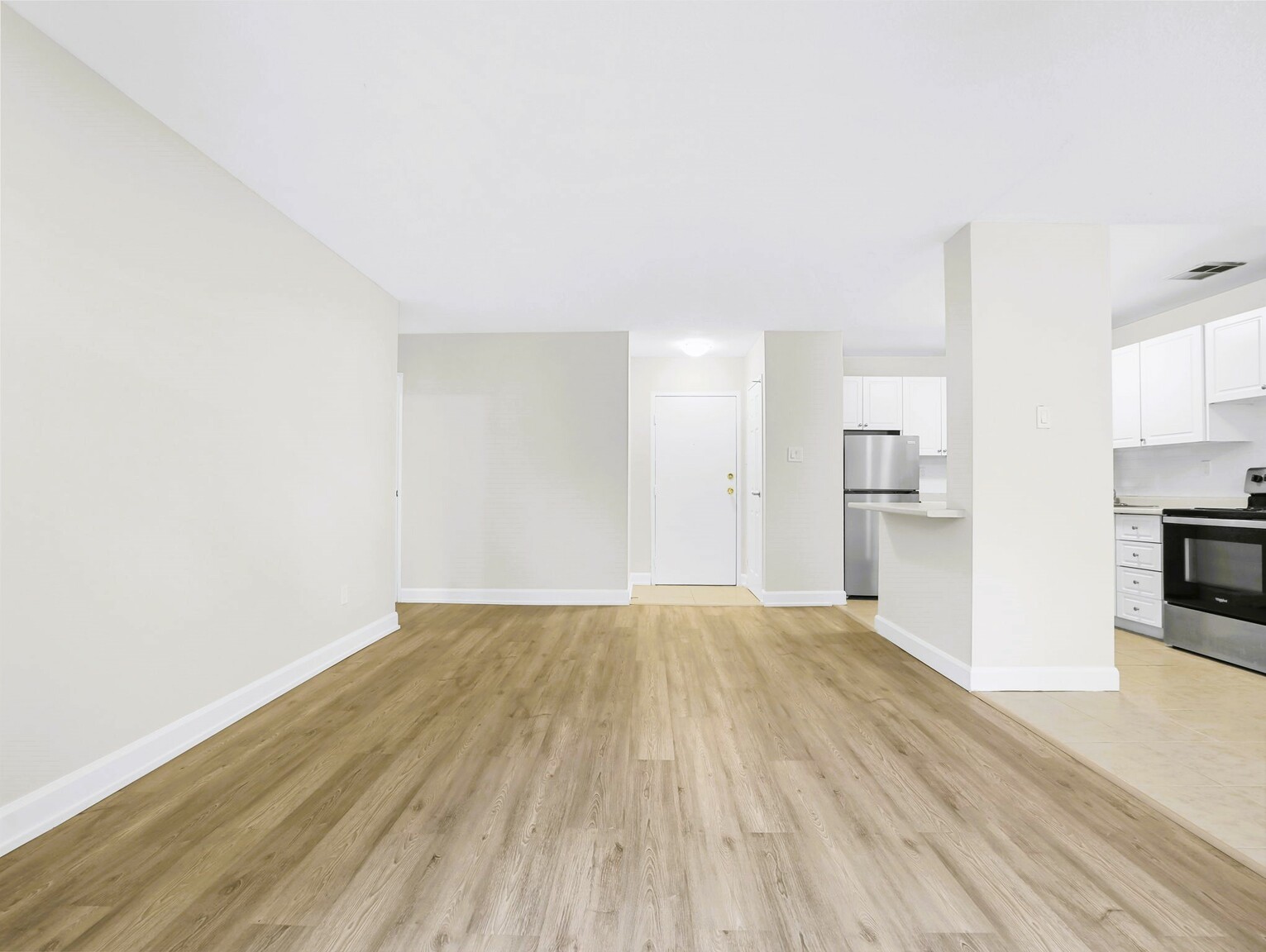 Barker Street Apartments - Photo 8