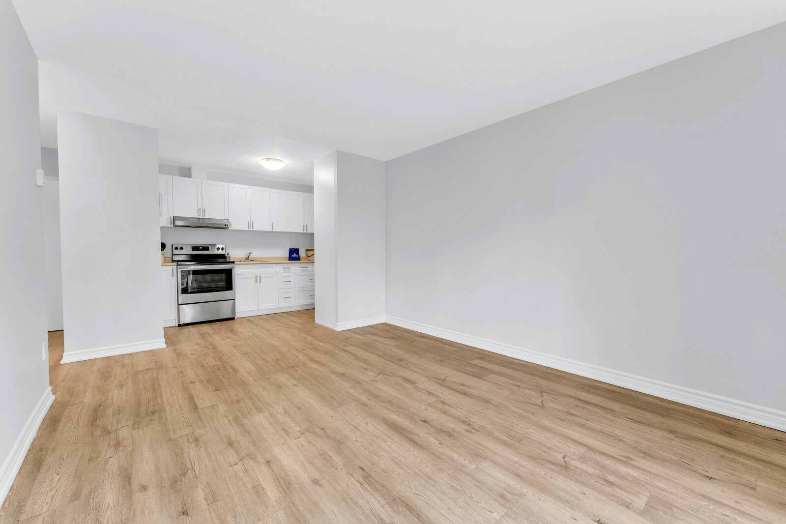 Castell Road Apartments - Photo 12