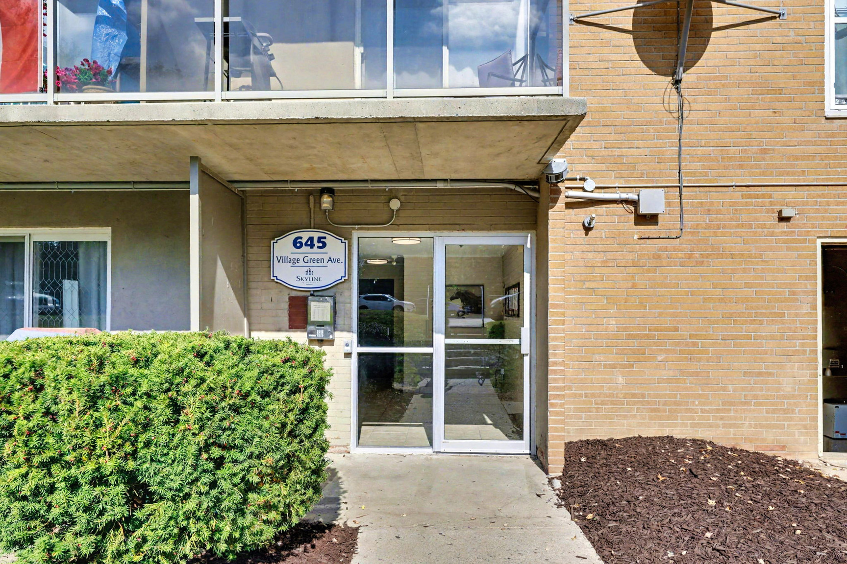 Park Place on Village Green Apartments - Photo 6
