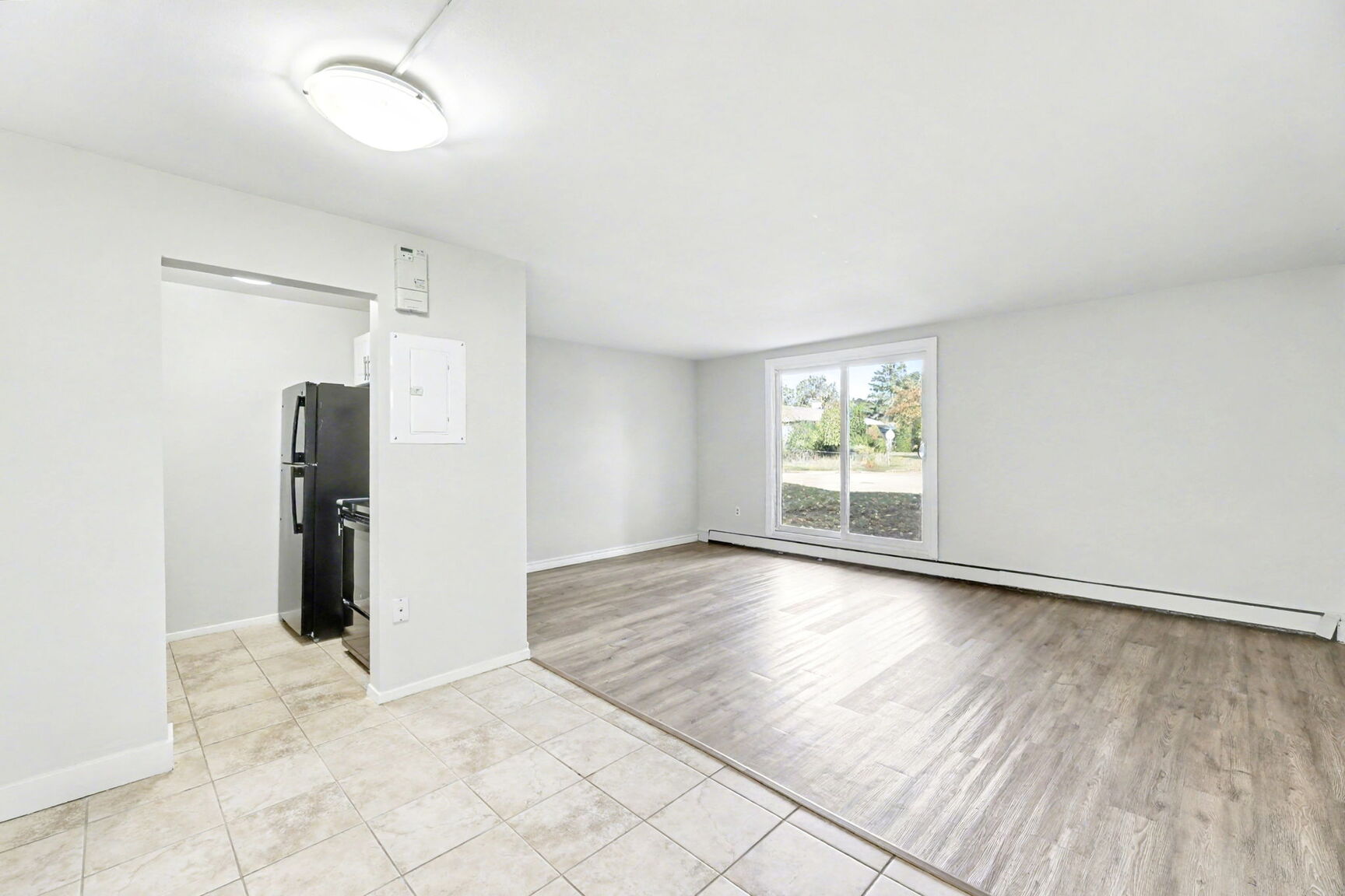 Park Place on Village Green Apartments - Photo 9