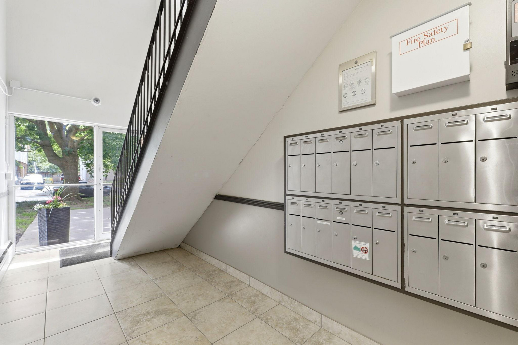 Cartier Road Apartments - Photo 5