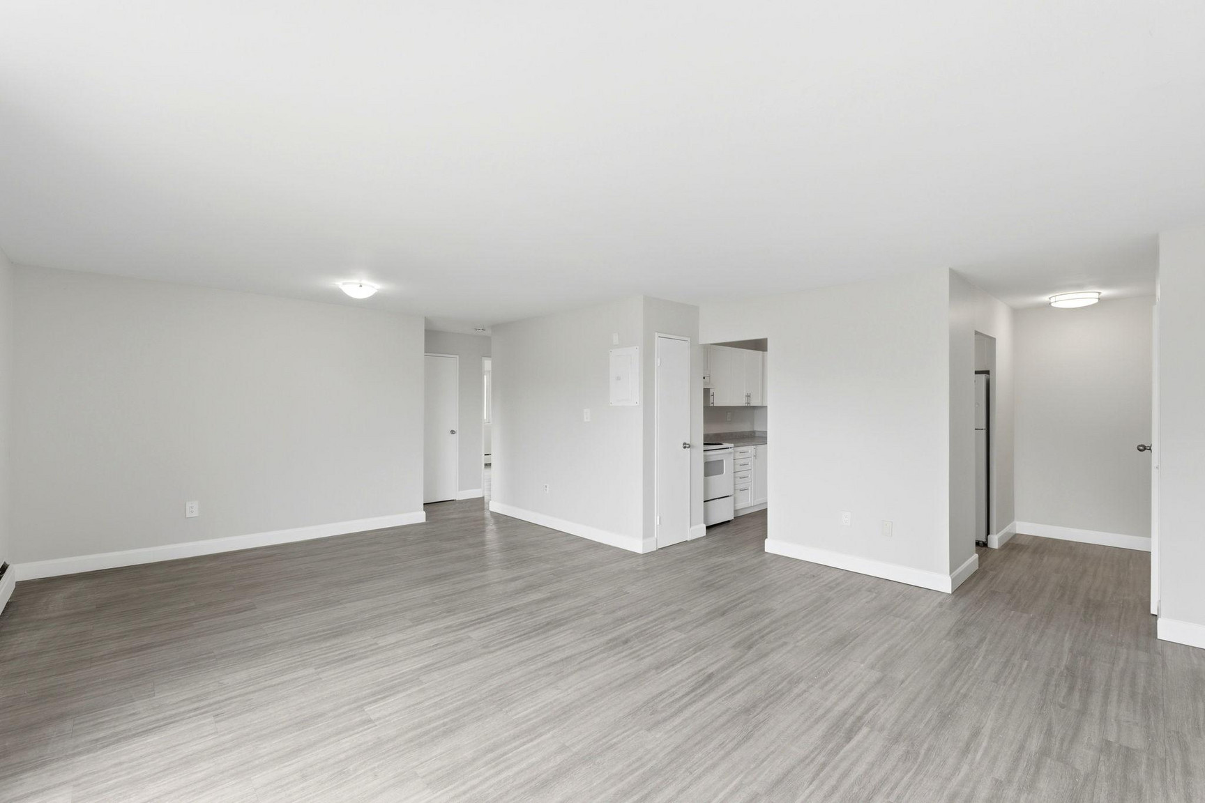Cartier Road Apartments - Photo 8