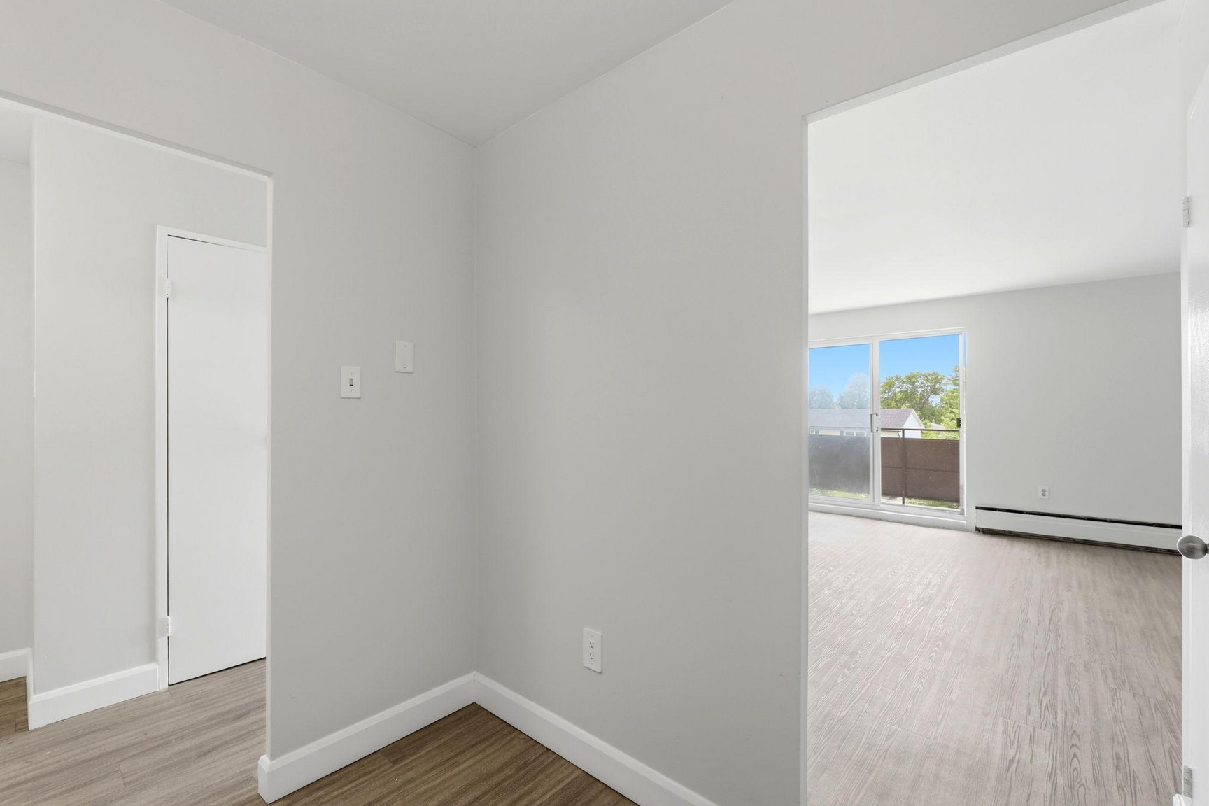 Cartier Road Apartments - Photo 9