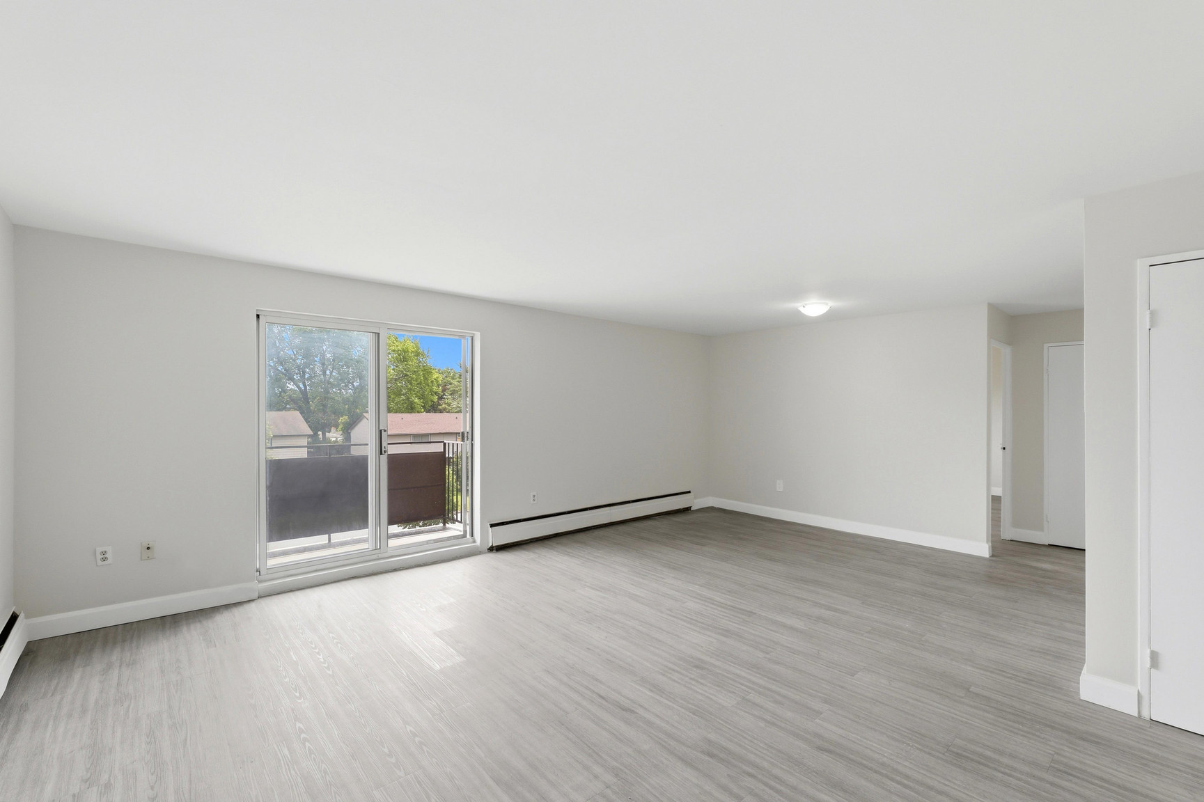 Cartier Road Apartments - Photo 13