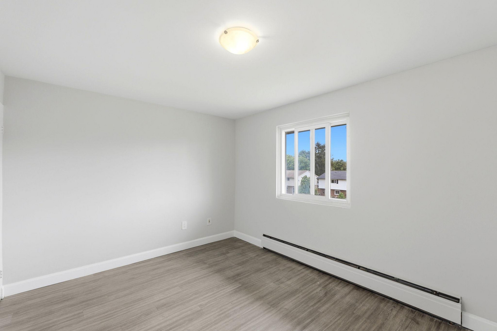 Cartier Road Apartments - Photo 20