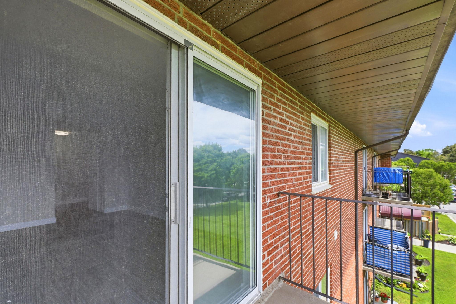 Cartier Road Apartments - Photo 24