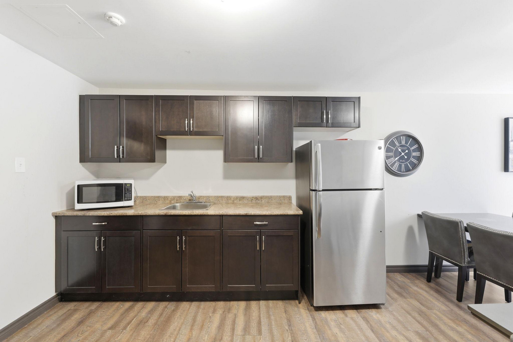 Cartier Road Apartments - Photo 26