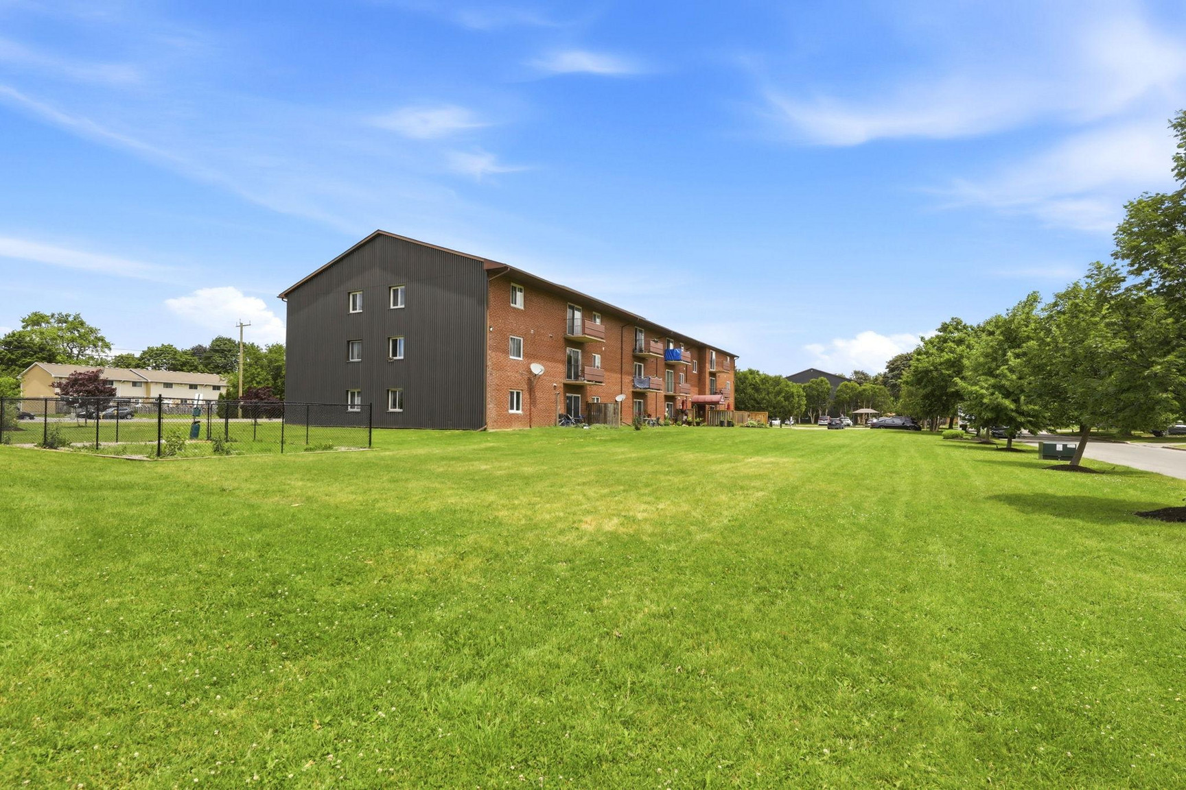 Cartier Road Apartments - Photo 33