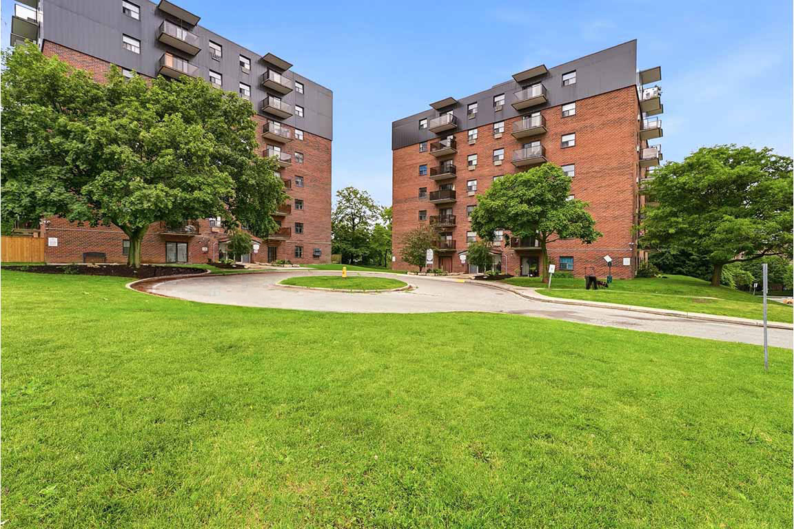 Kingsberry Towers Apartments - Photo 2