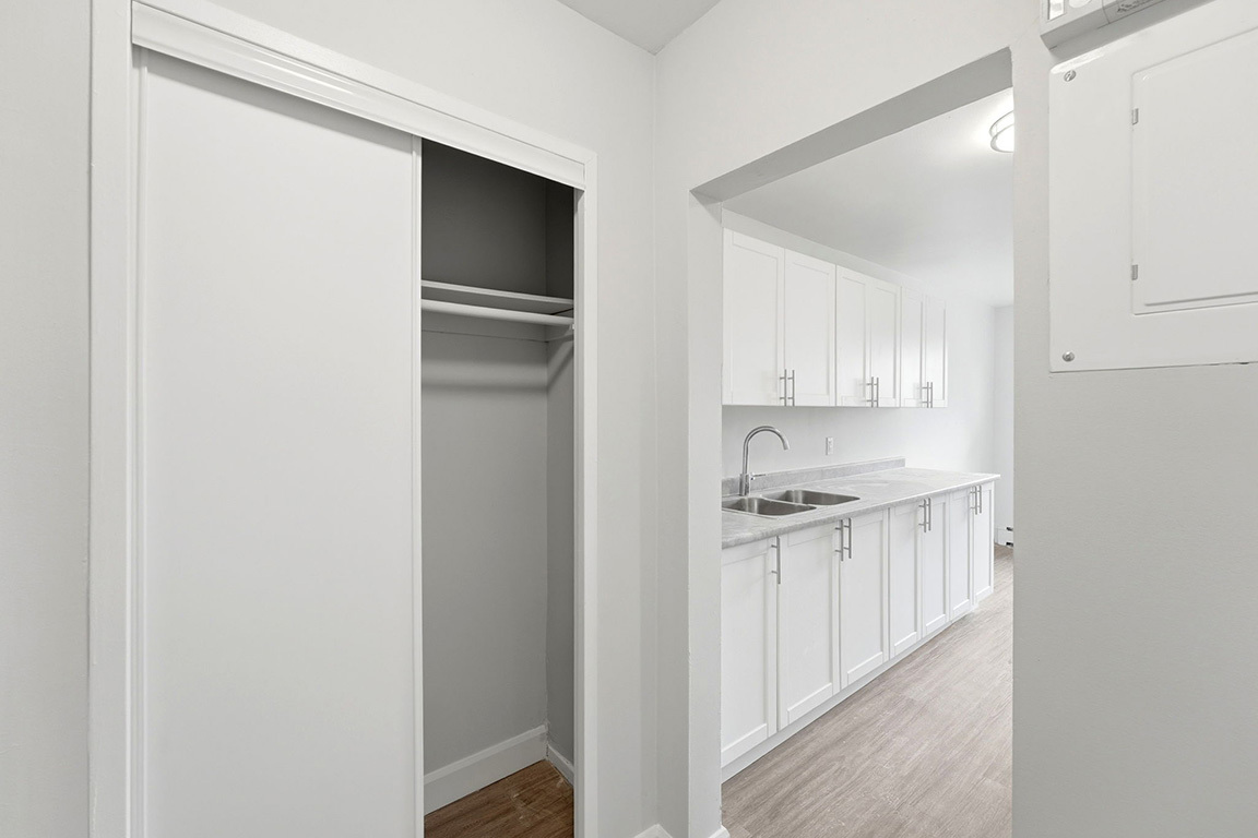 Kingsberry Towers Apartments - Photo 13