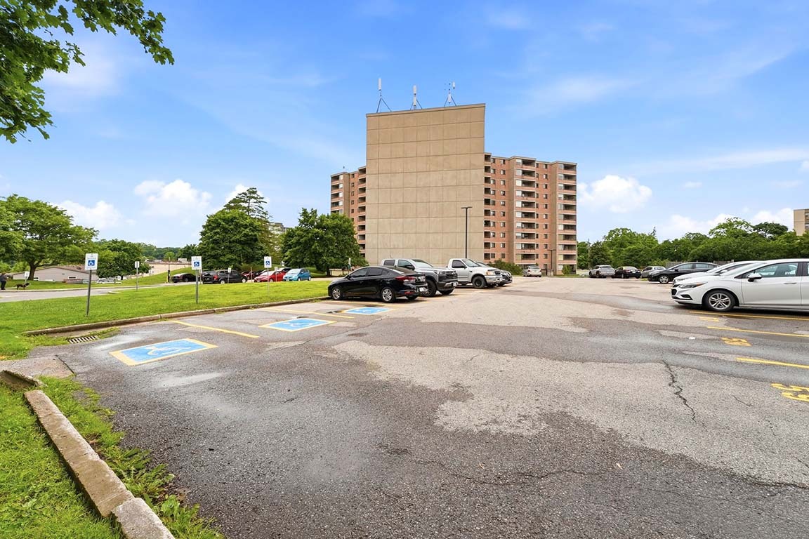 Kingsberry Towers Apartments - Photo 27