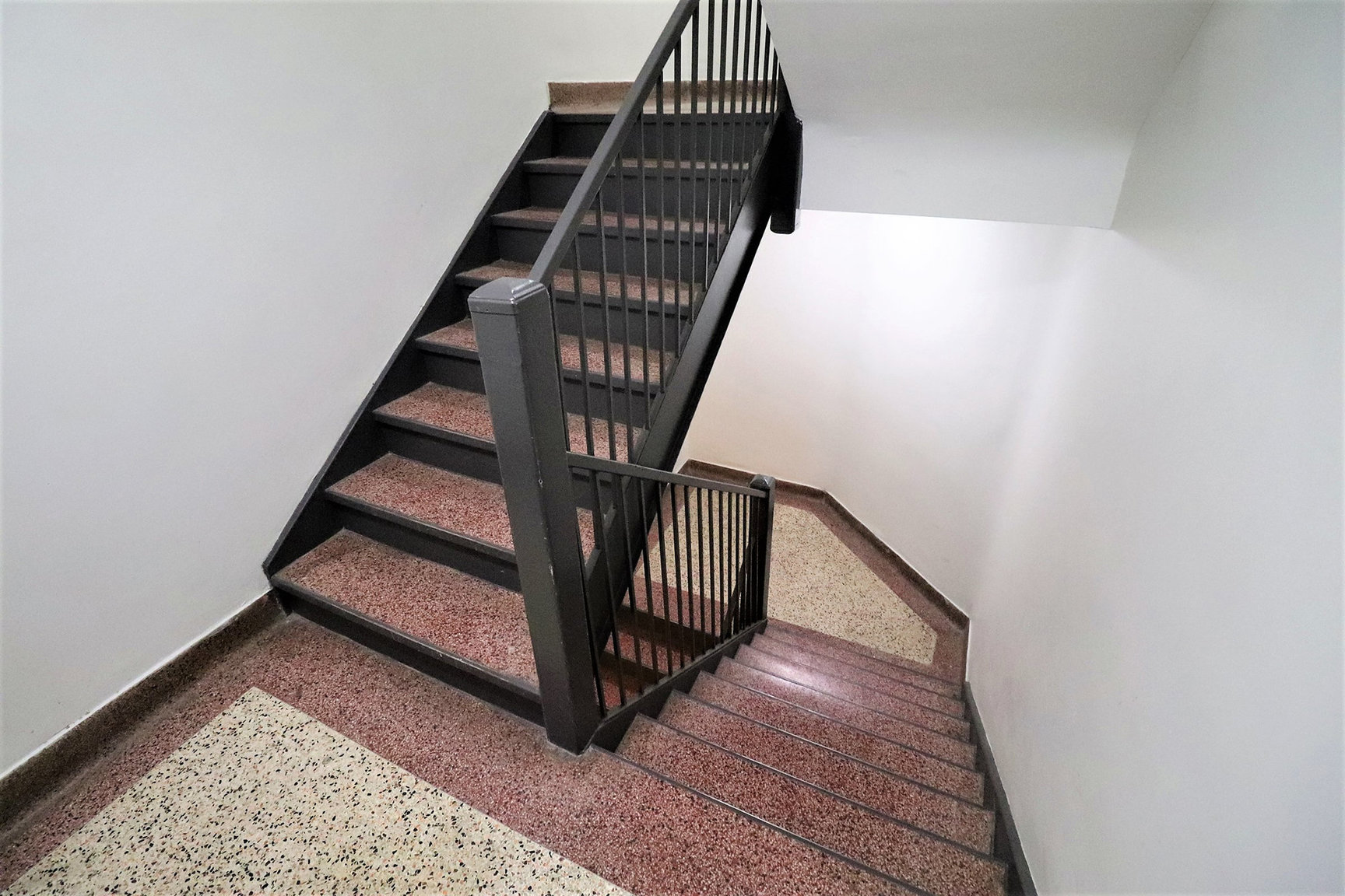 Suite Jane Apartments - Photo 16