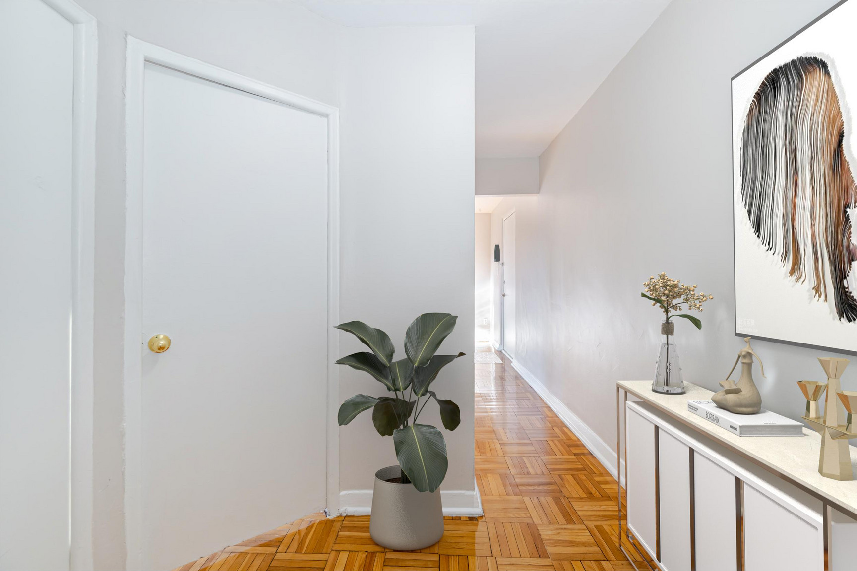 Royal Heights Apartments - Photo 7