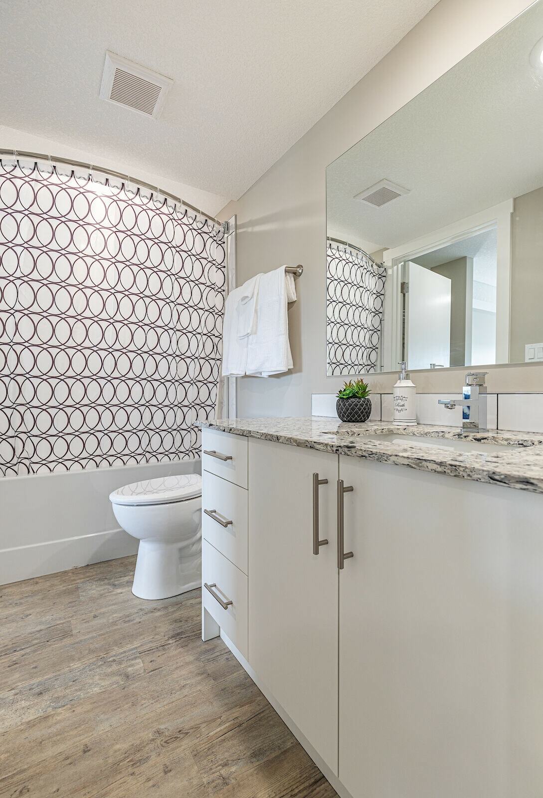 Skyview Living - Photo 42