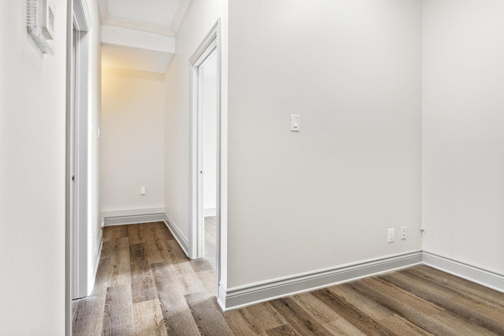 455 Somerset Street W - Photo 35