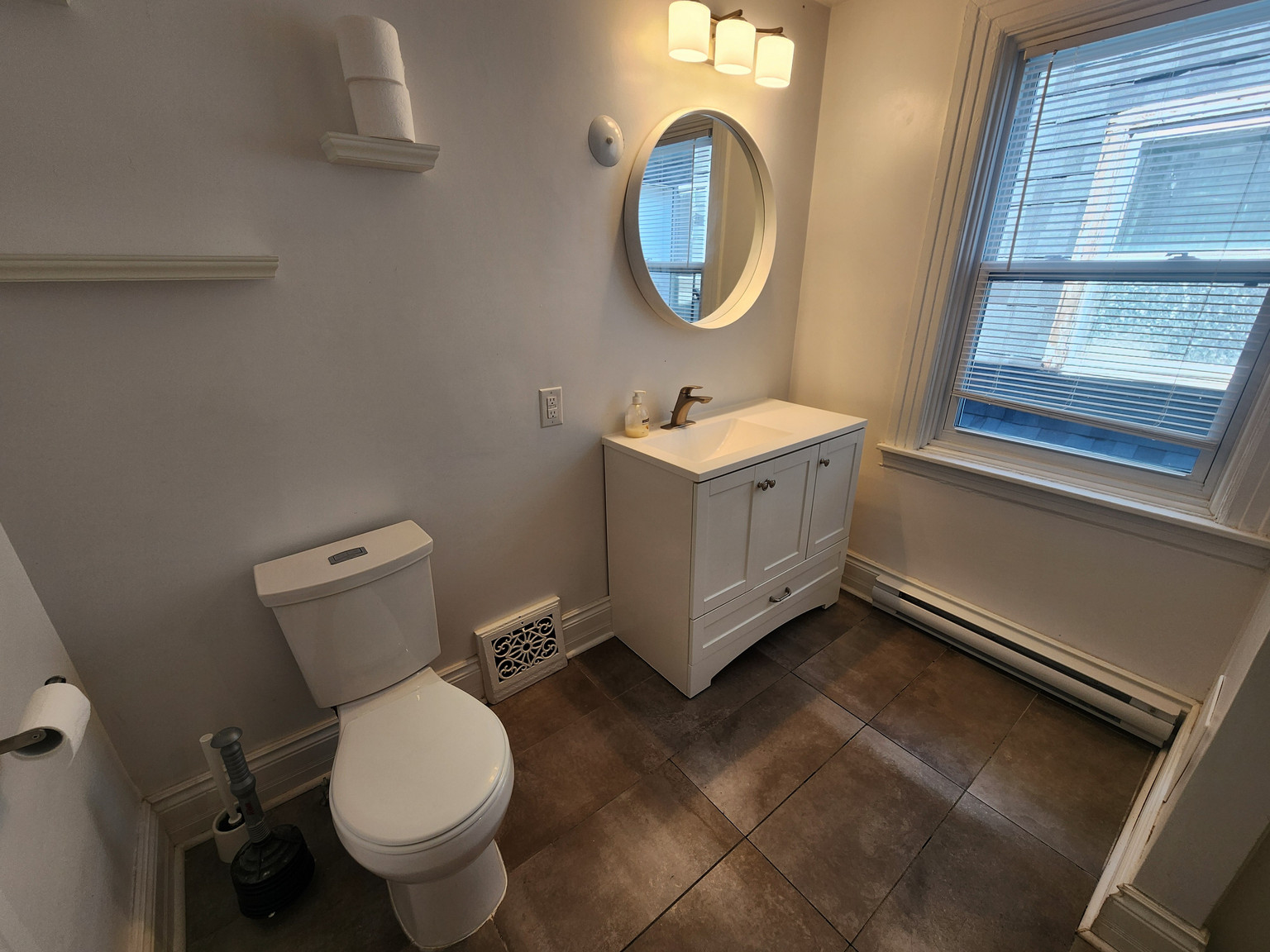 389 Daly Avenue - Photo 24