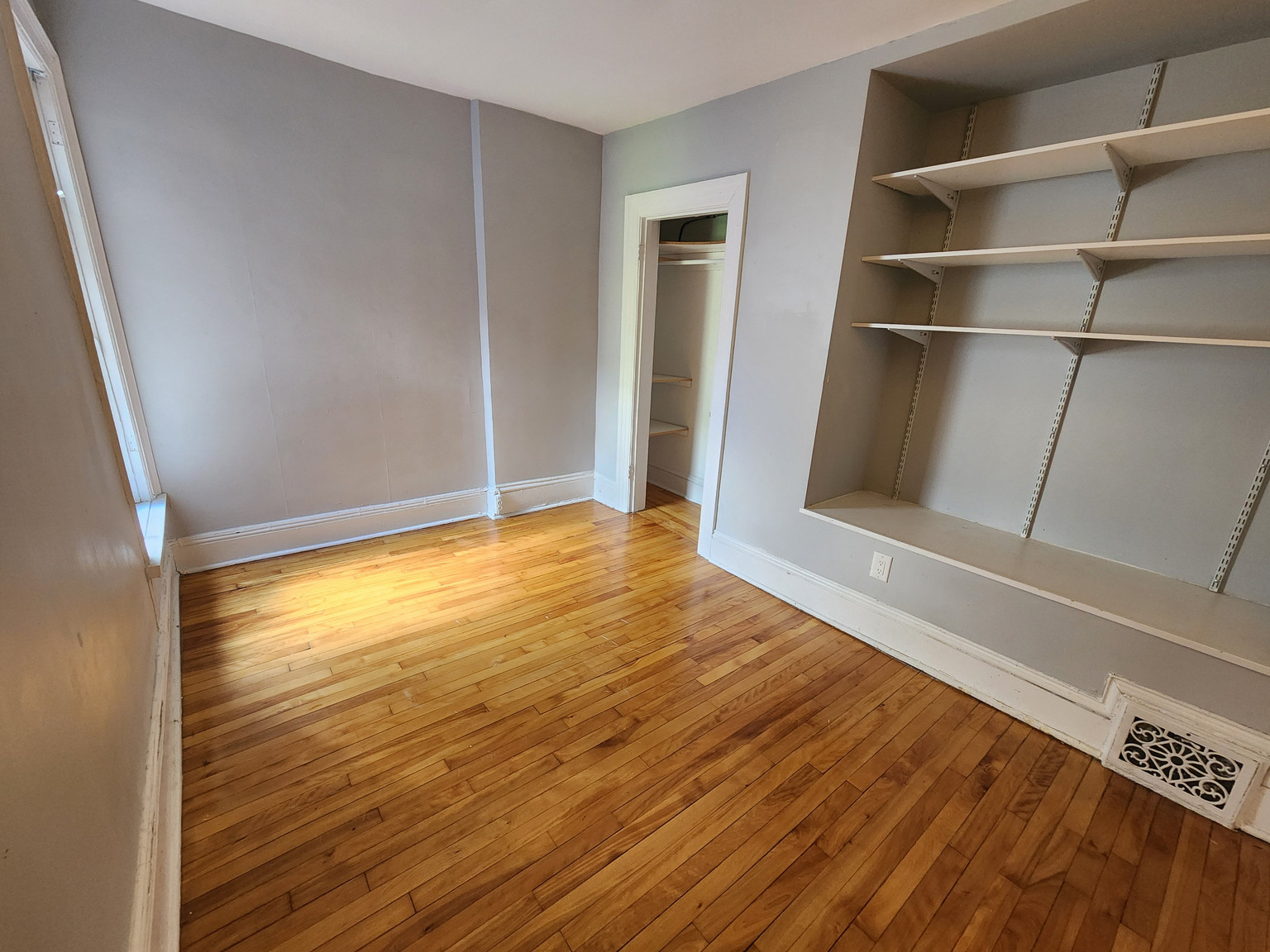 389 Daly Avenue - Photo 30