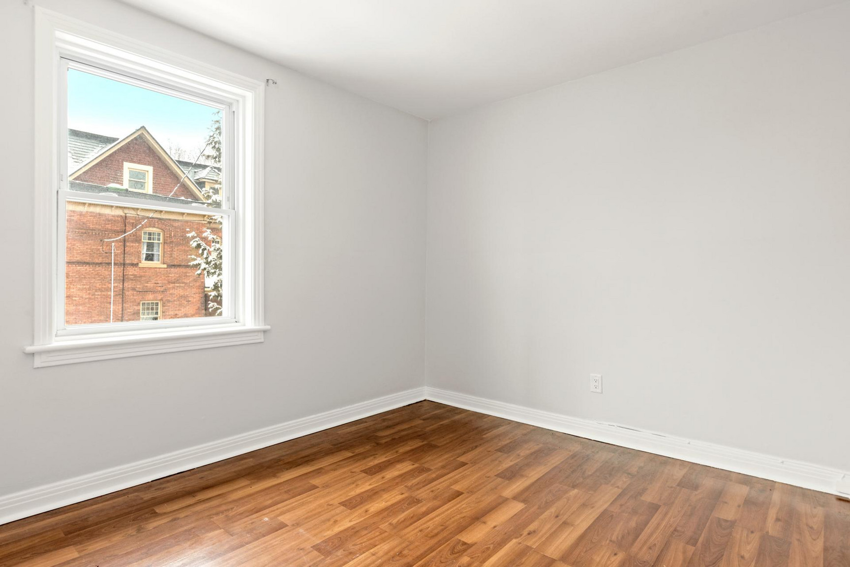 481 Besserer Street - Photo 19