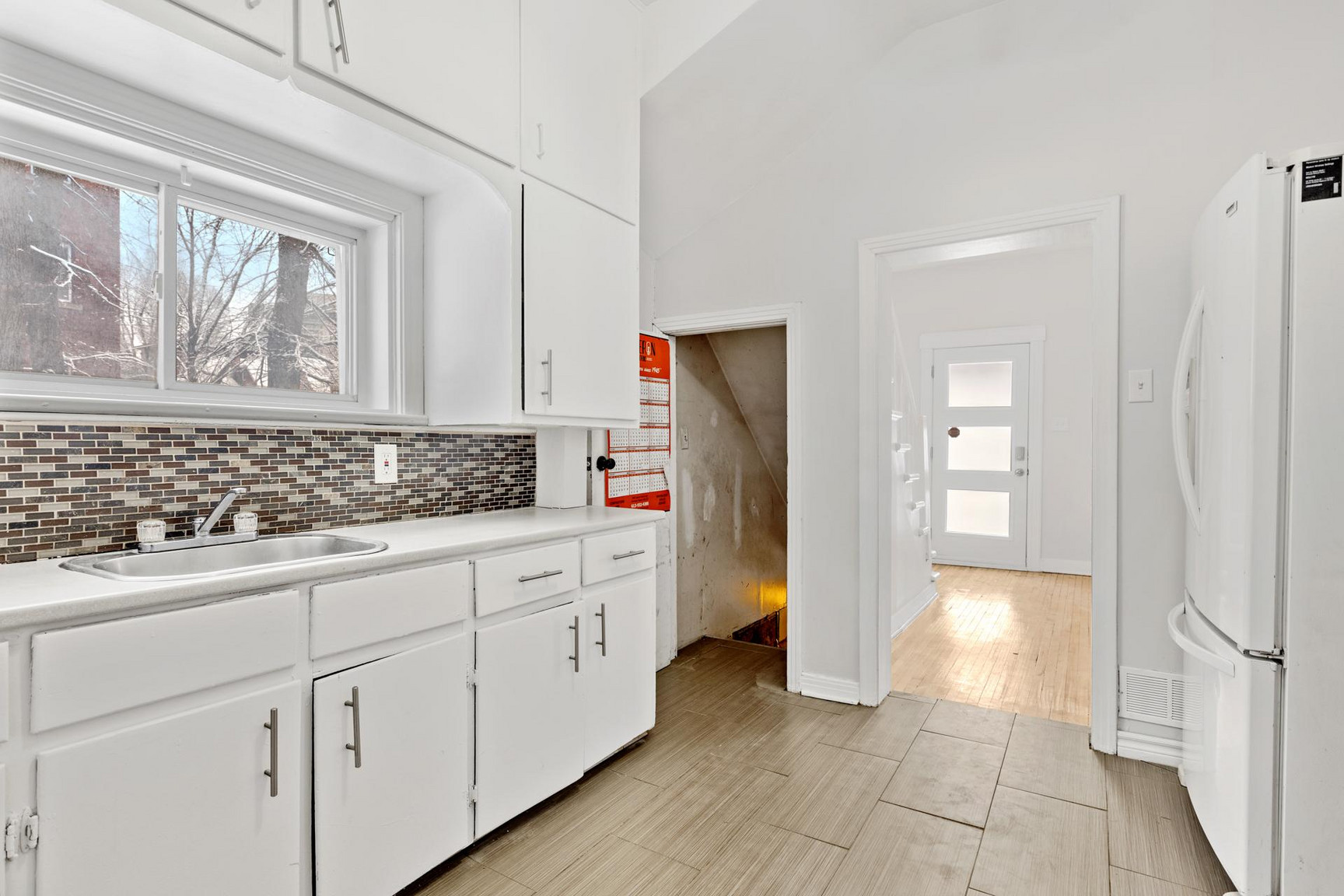 481 Besserer Street - Photo 9
