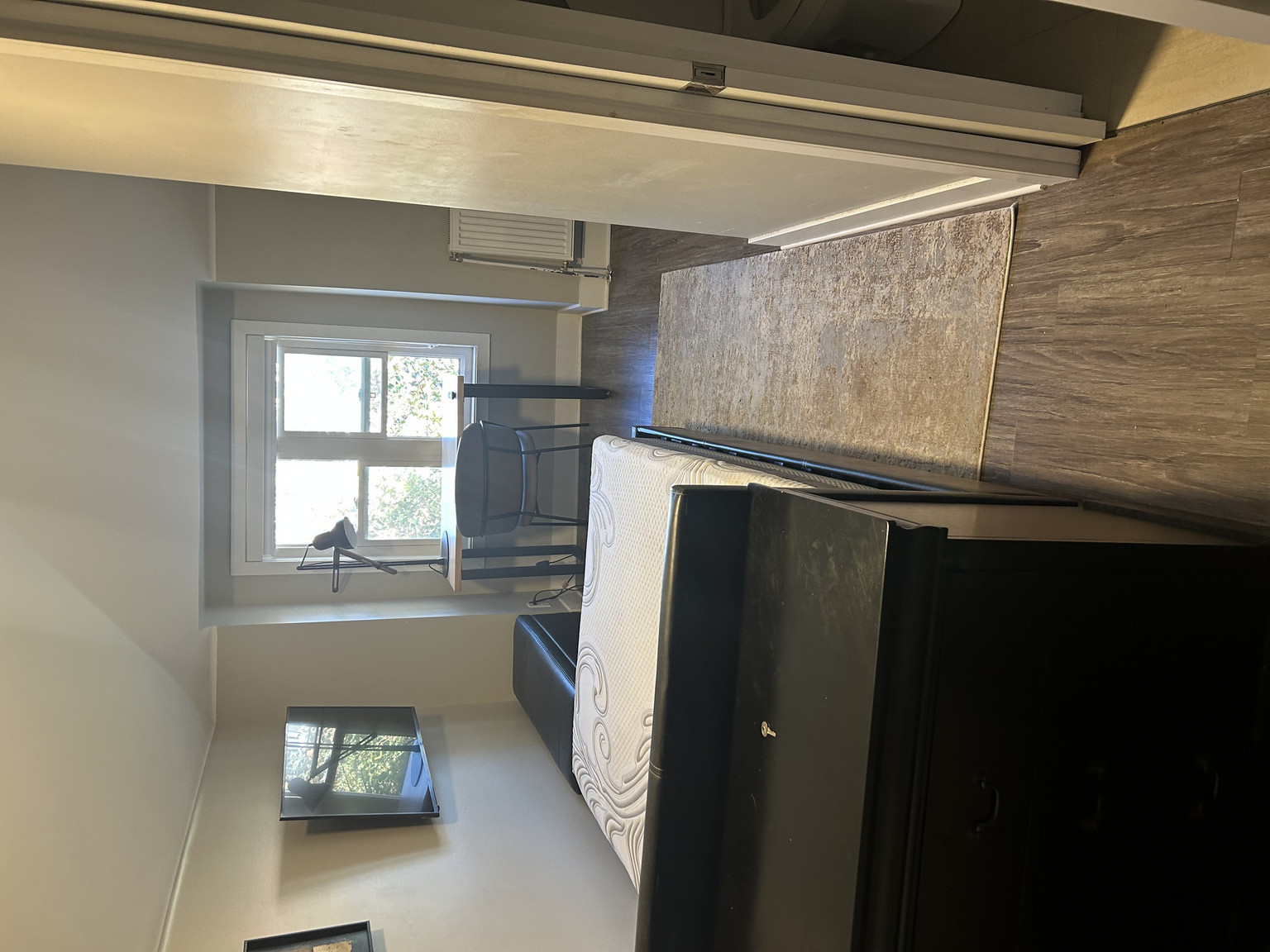 68 Sweetland Avenue - Photo 10