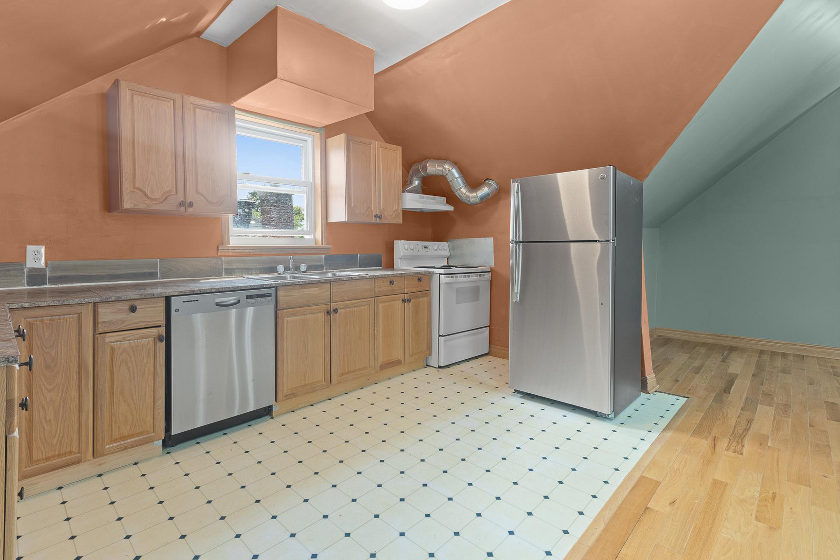 38 Marlborough Avenue - Photo 2