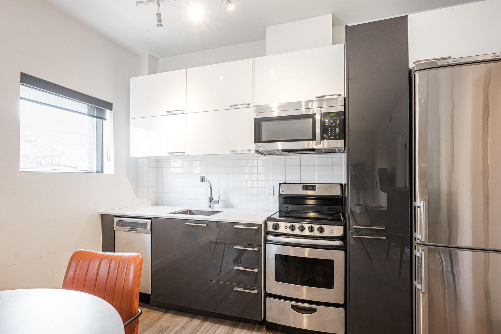 Castle Lofts - Photo 22