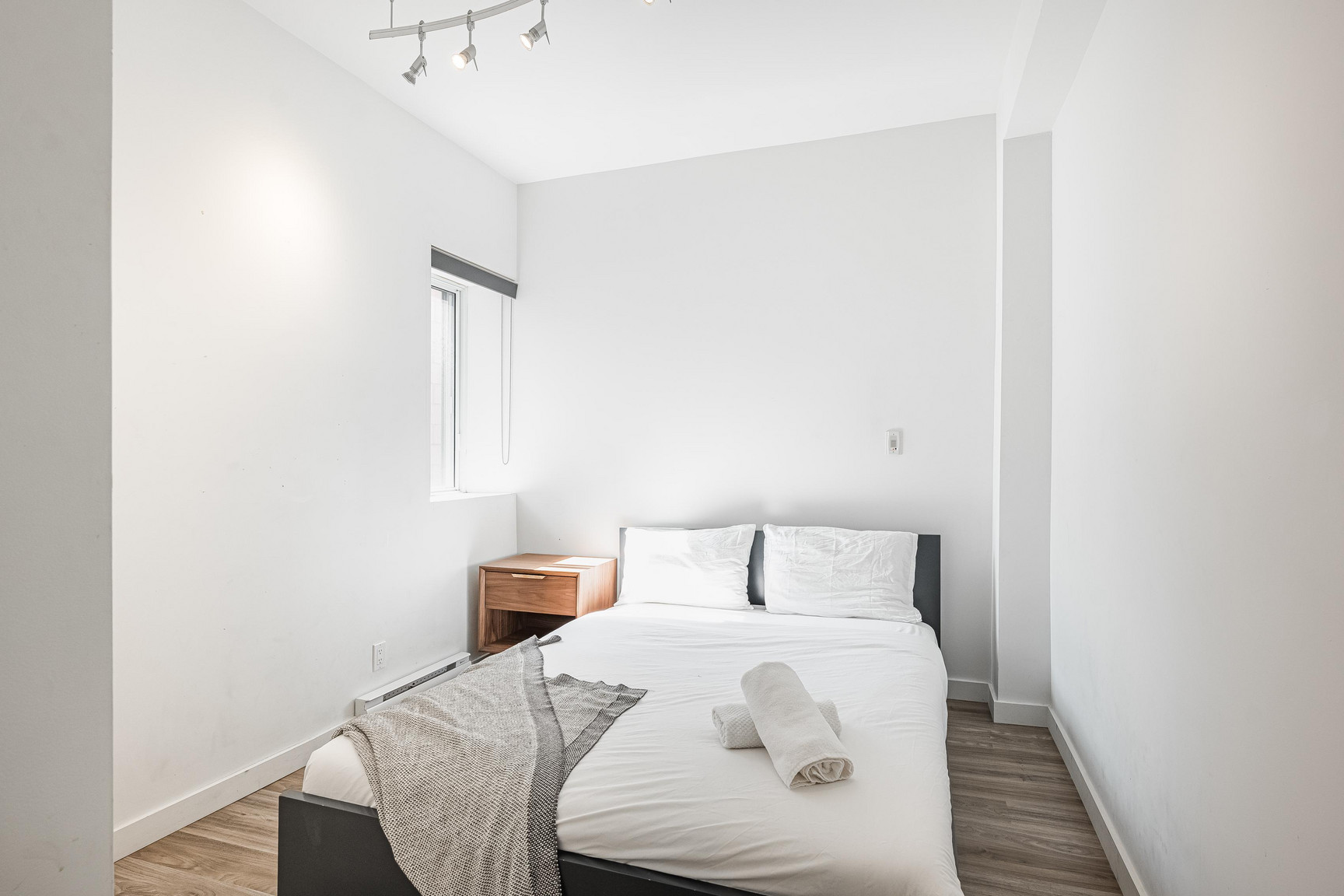 Castle Lofts - Photo 18