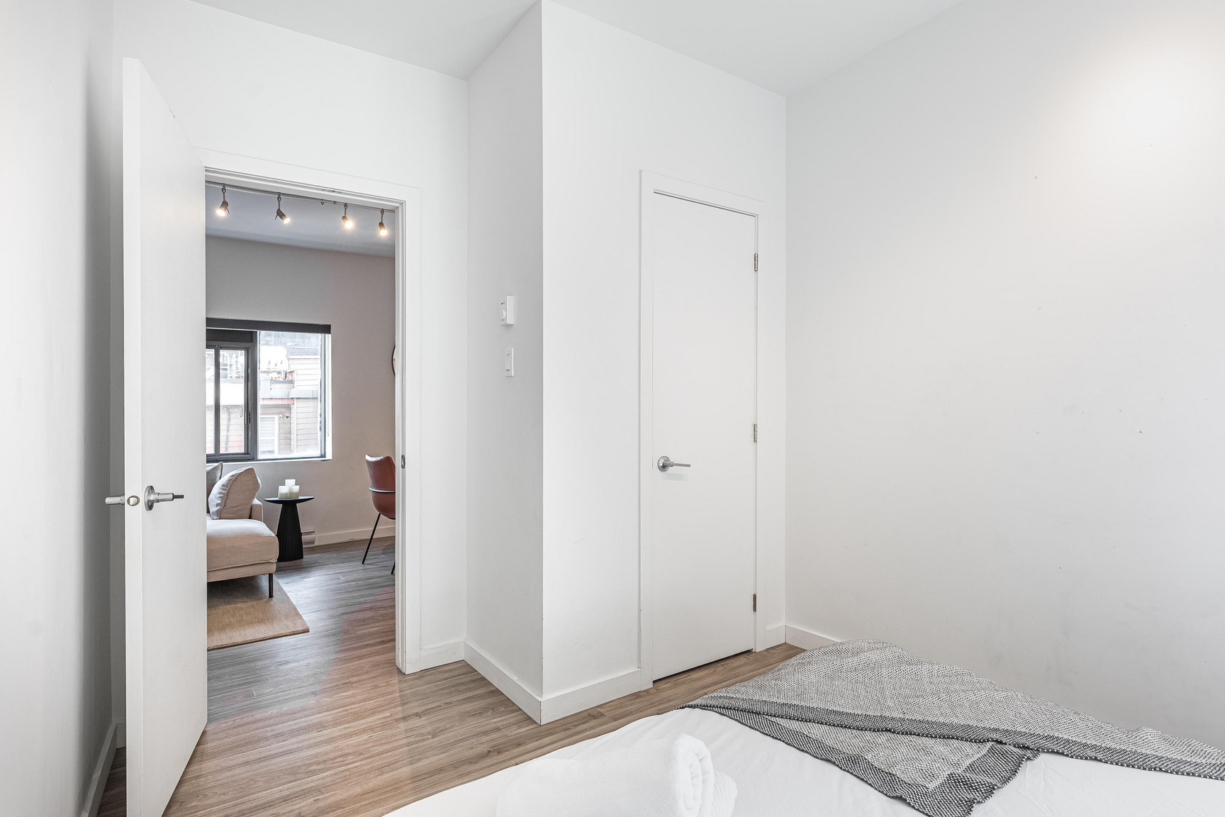 Castle Lofts - Photo 15
