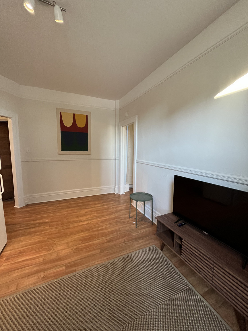 Tupper Lofts - Photo 12