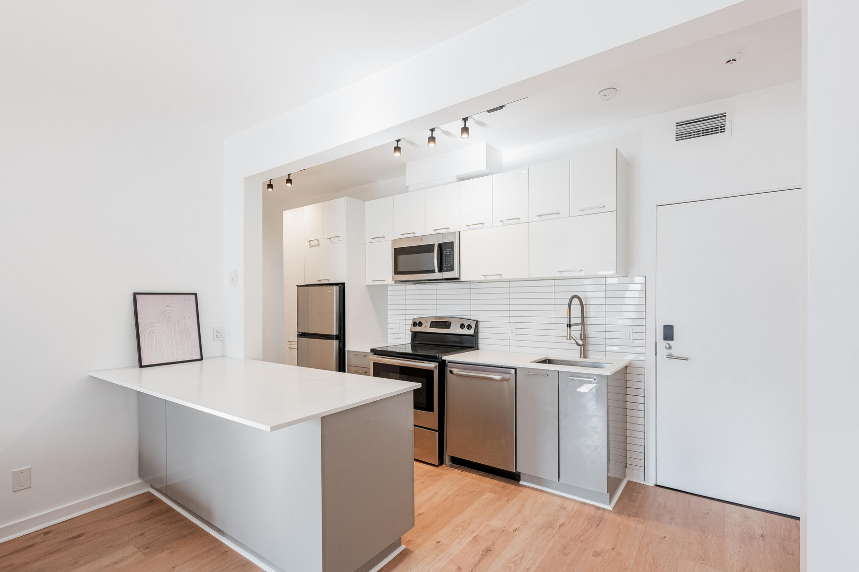 Castle Lofts - Photo 44
