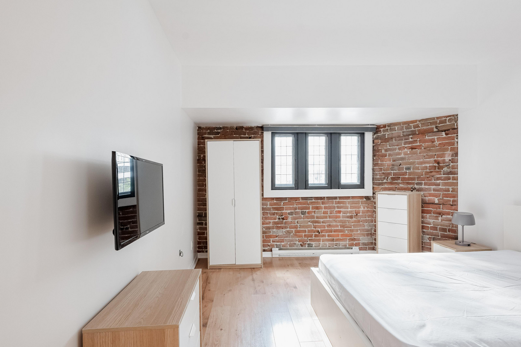 Castle Lofts - Photo 50