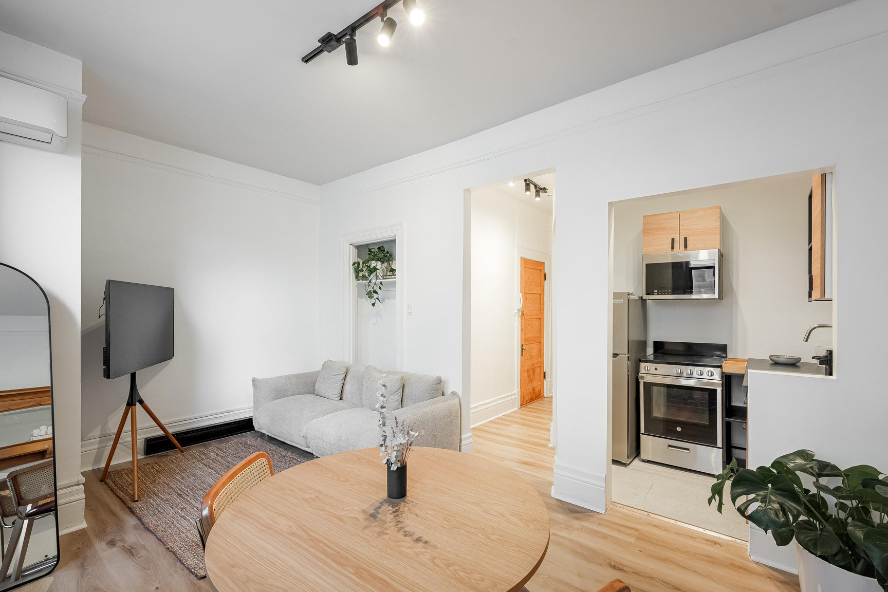 Tupper Lofts - Photo 38