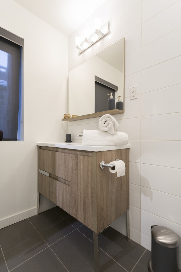 Castle Lofts - Photo 399